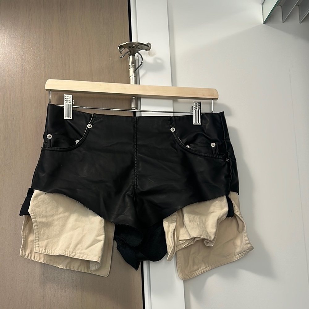 Stylish Black and Tan Women's Shorts